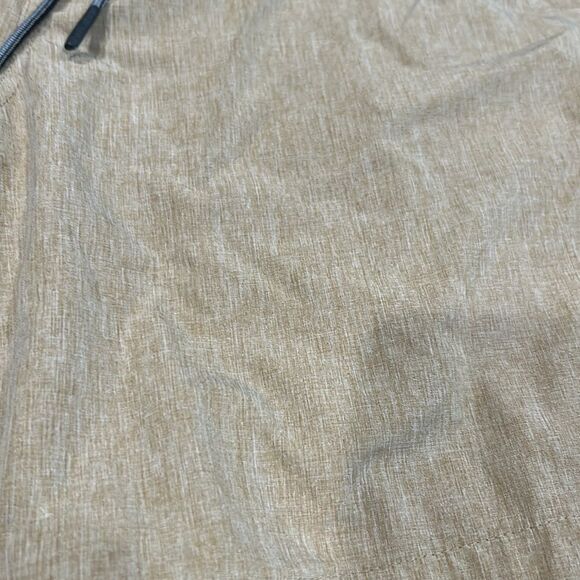 Eddie Bauer Drawstring shorts Great Condition Eddie size M. - Picture 2 of 8